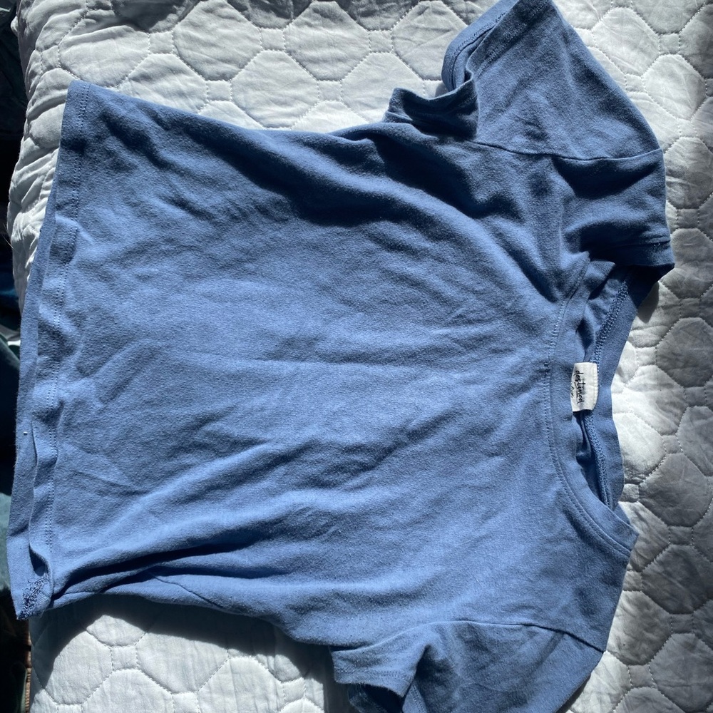 Cropped Blue T-Shirt